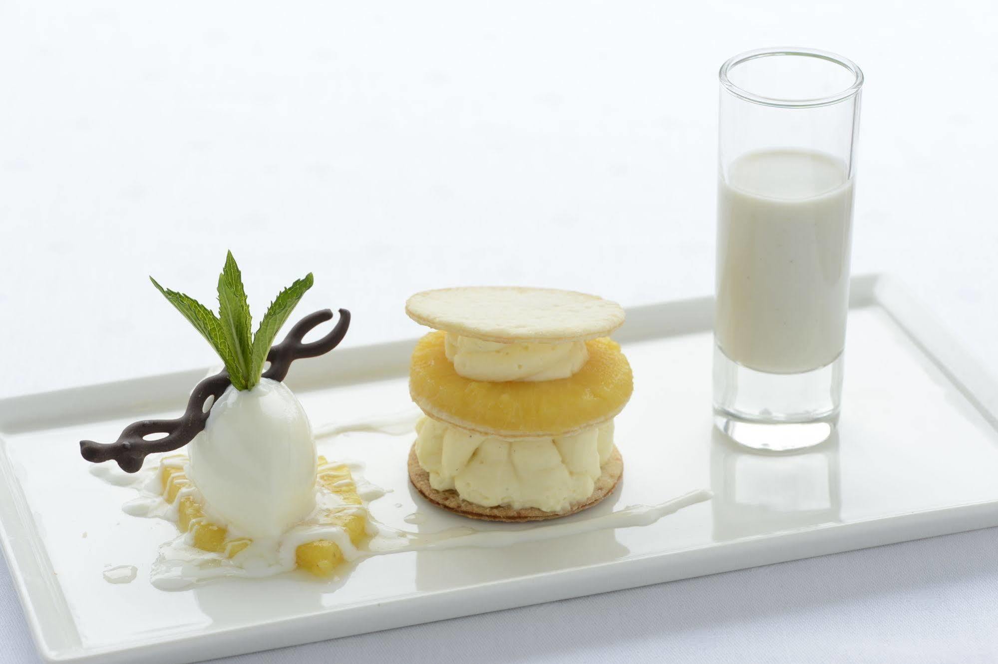 Boutique Hotel Balm Meggen Bagian luar foto