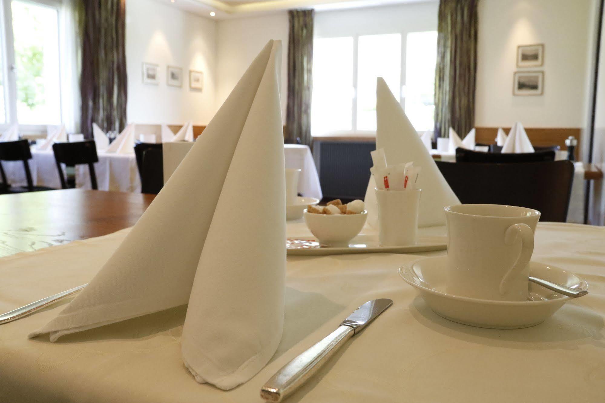 Boutique Hotel Balm Meggen Bagian luar foto